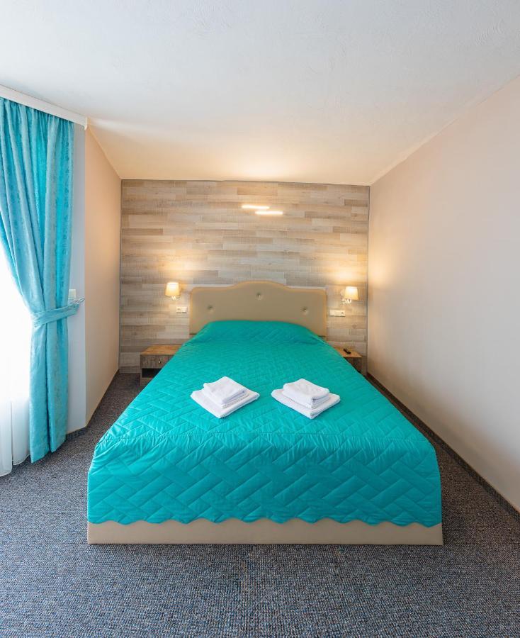 Lecardo Hotel Aheloy Luaran gambar